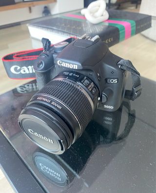 Cámara Canon EOS 500D Negra