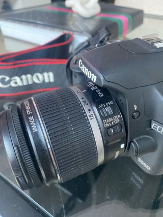 Cámara Canon EOS 500D Negra