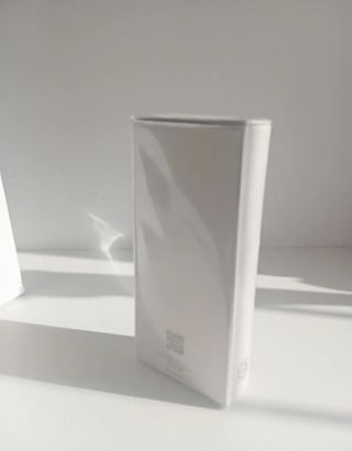 Loewe Solo Elixir 50 ml
YSL Y Le Parfum 100ml