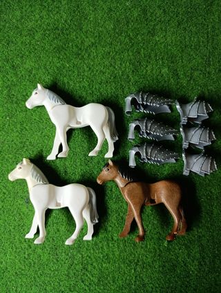 3 Caballos con Armadura Plata