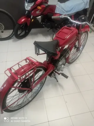 Moto Guzzi 65cc Histórica.