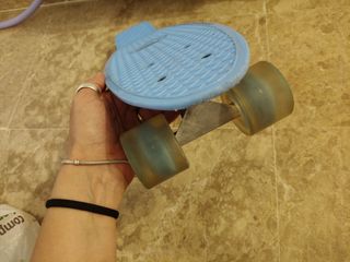 Mini skate azul