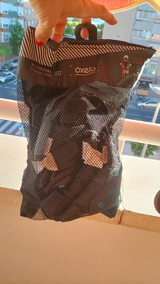 Patines en línea talla 39 y set de protecciones