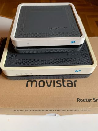 Router HGU + Descodificador Movistar UHD TV Fibra