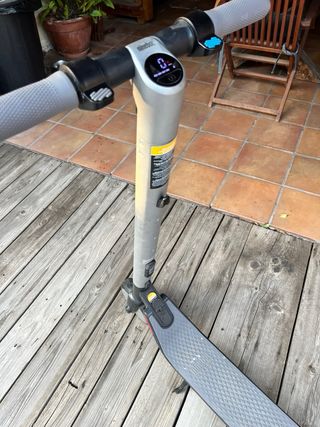 Segway Kickscooter ES2