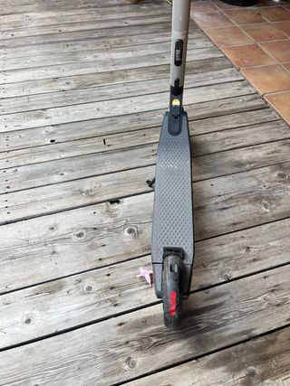 Segway Kickscooter ES2