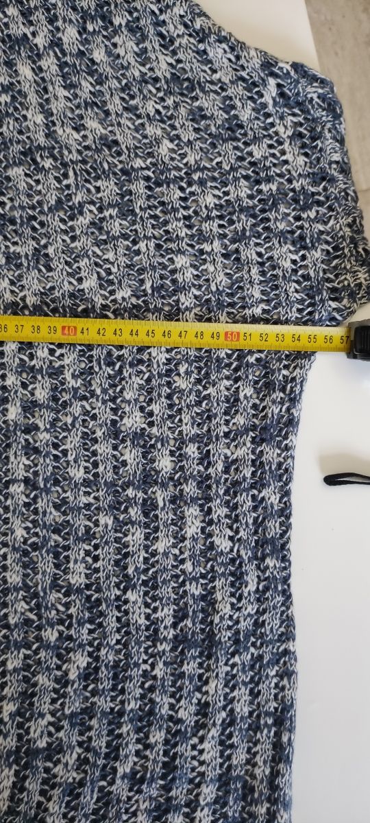 Bershka cárdigan azul y blanco