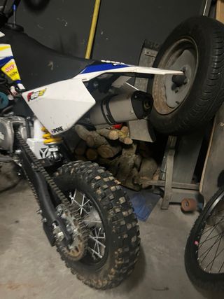 YCF 85cc Pitbike Cross 4T