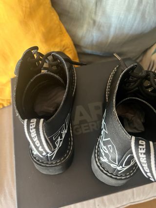 Botines Karl Lagerfeld Negros