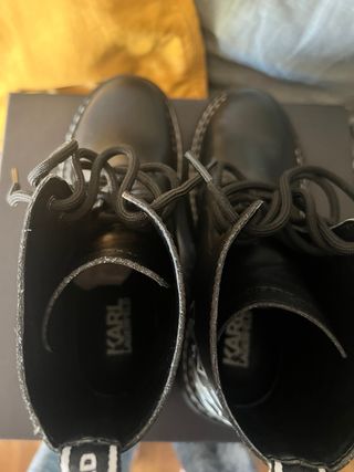 Botines Karl Lagerfeld Negros