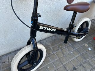Bicicleta sin pedales Btwin Negra