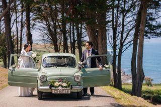 Alquiler Seat 600 para bodas y otros eventos