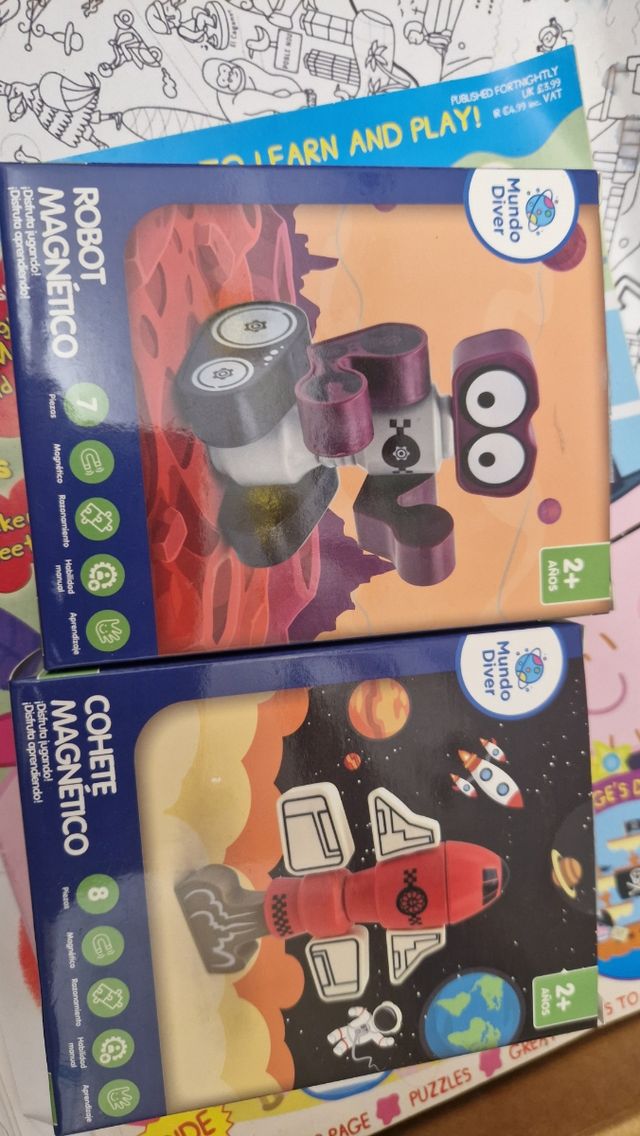 2 Figuras Magnéticas Mundo Diver