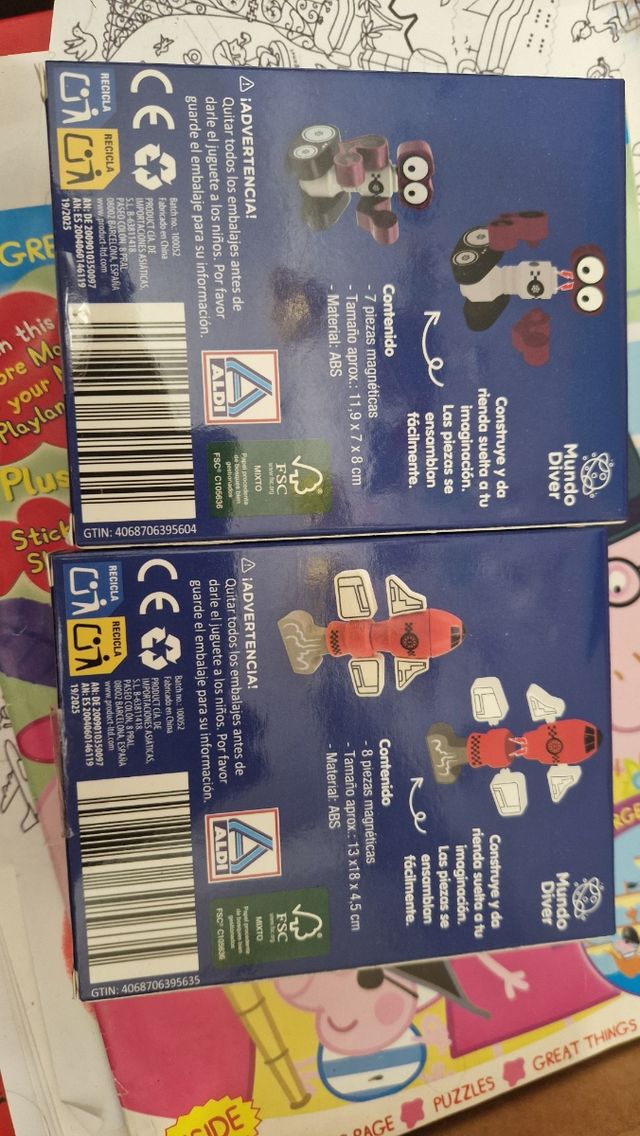 2 Figuras Magnéticas Mundo Diver