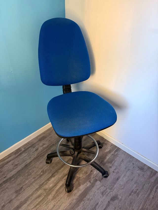 Silla de escritorio ALTURA 85cm