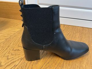 Botines Sfera Negros Mujer