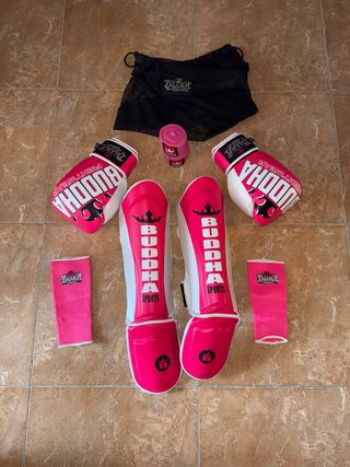 Equipo K1 / Kickboxing Buddha Rosa