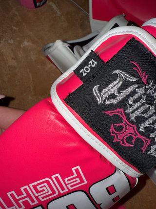 Equipo K1 / Kickboxing Buddha Rosa