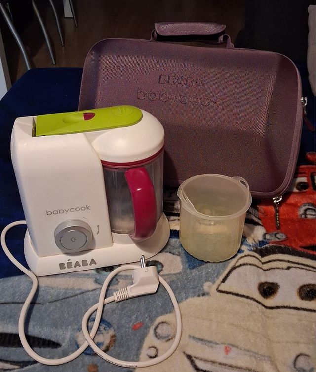 Babycook y maleta Beaba