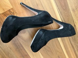 Zapatos de tacón negros MTNG Mustang talla 39