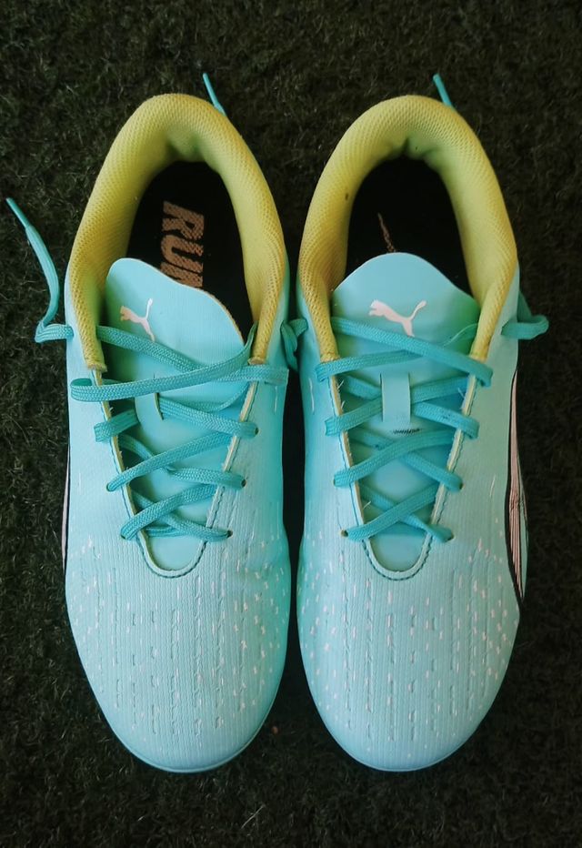 Botas de fútbol Puma Talla 38