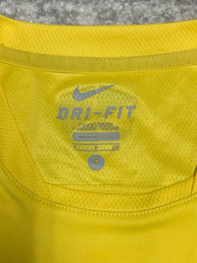 Maglia Barcellona 2011/2012 di Xavi
Taglia S