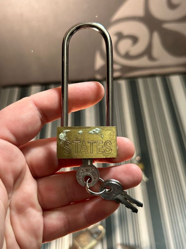 Lote 7 candados pequeños con llaves