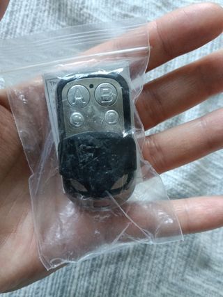 Mando a distancia universal 4 botones