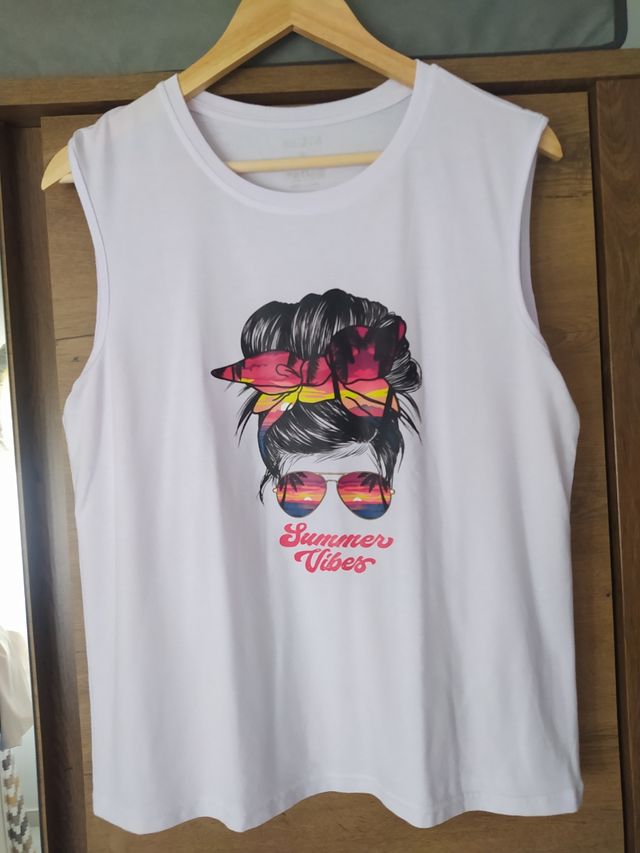 Camiseta de tirantes con estampado veraniego