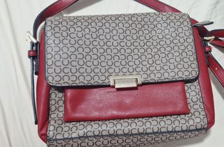 Bolso bandolera beige y rojo
