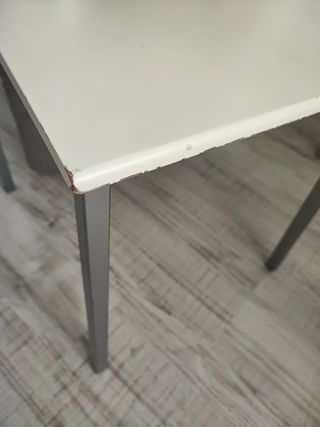 Silla de cocina blanca y gris