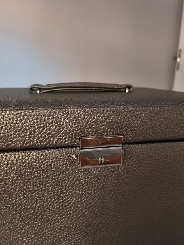 Joyero juvenil en tono bronce/dorado