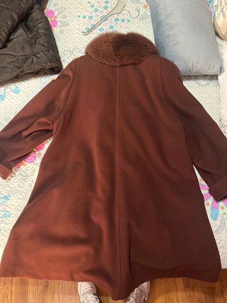 Abrigo Piel Marrón Talla 46. Talla L