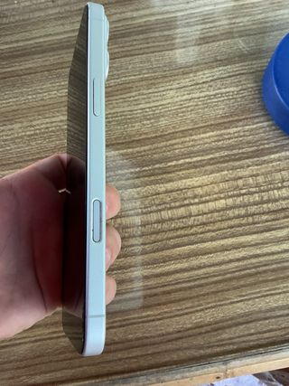 iPhone 16 plus blanco