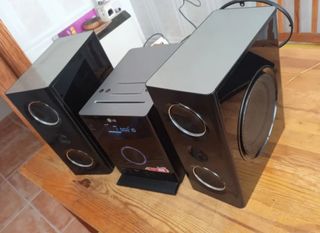 Equipo de Sonido HIFI LG FB163.