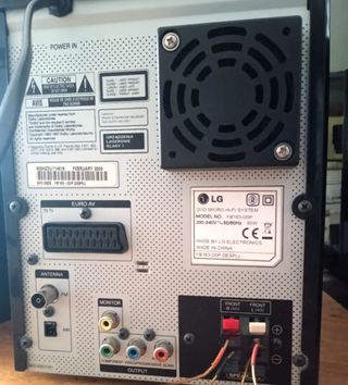 Equipo de Sonido HIFI LG FB163.
