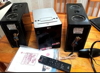 Equipo de Sonido HIFI LG FB163.