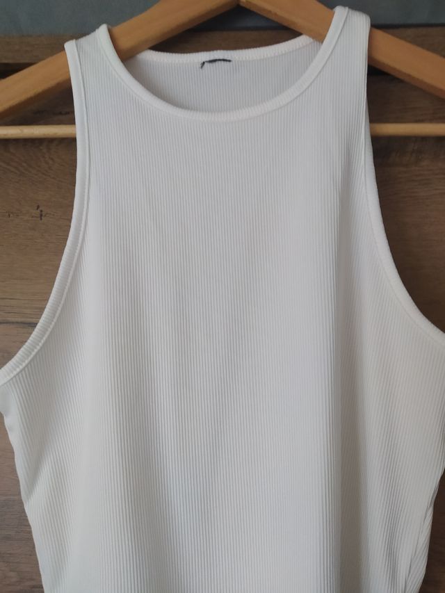 Top sin mangas blanco