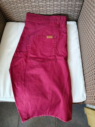 Bermudas Carhartt Burdeos Talla 31