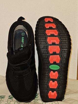 SAGUARO BRAVE IV Talla 37 Negro