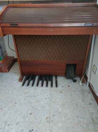 Órgano Eléctrico Antiguo X 365