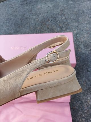 Zapatos planos Alma en Pena beige talla 39