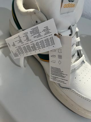 Zapatillas Adidas Blancas y Verdes