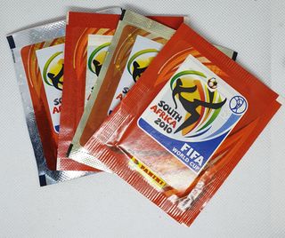 4 SOBRES PANINI MUNDIAL SUDAFRICA 2010 DIFERENTES
