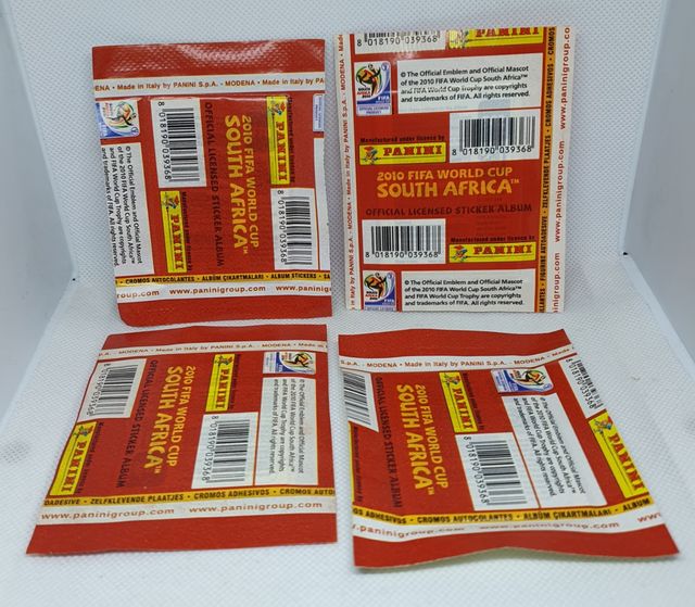 ⚽️ 4 SOBRES PANINI MUNDIAL SUDAFRICA 2010 DIFERENT