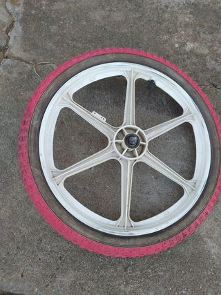 Rueda Delantera BH 
