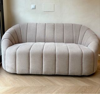 Sofá 2 plazas beige/gris tela