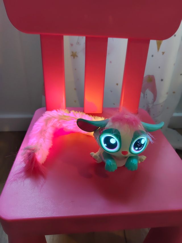 Peluche interativo Glimmer