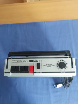 Radiocassette Sanyo M2800F
