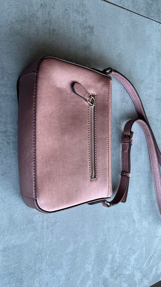 Bolso Guess Rosa